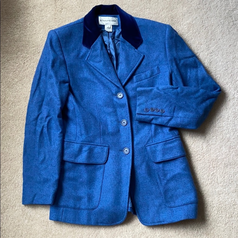 Velvet collared wool pea coat